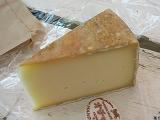 半田ファームのチーズ